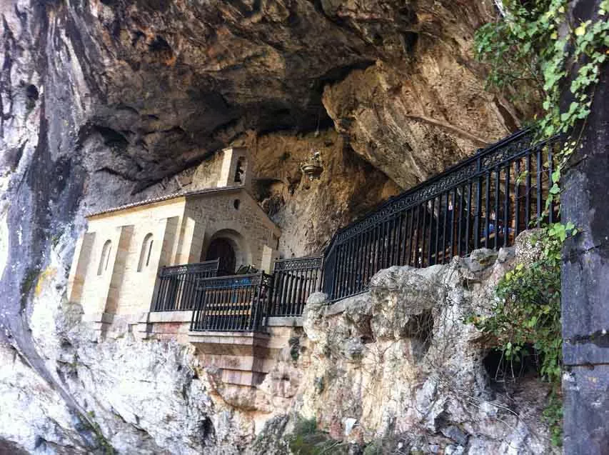 ermita-de-covadonga-2