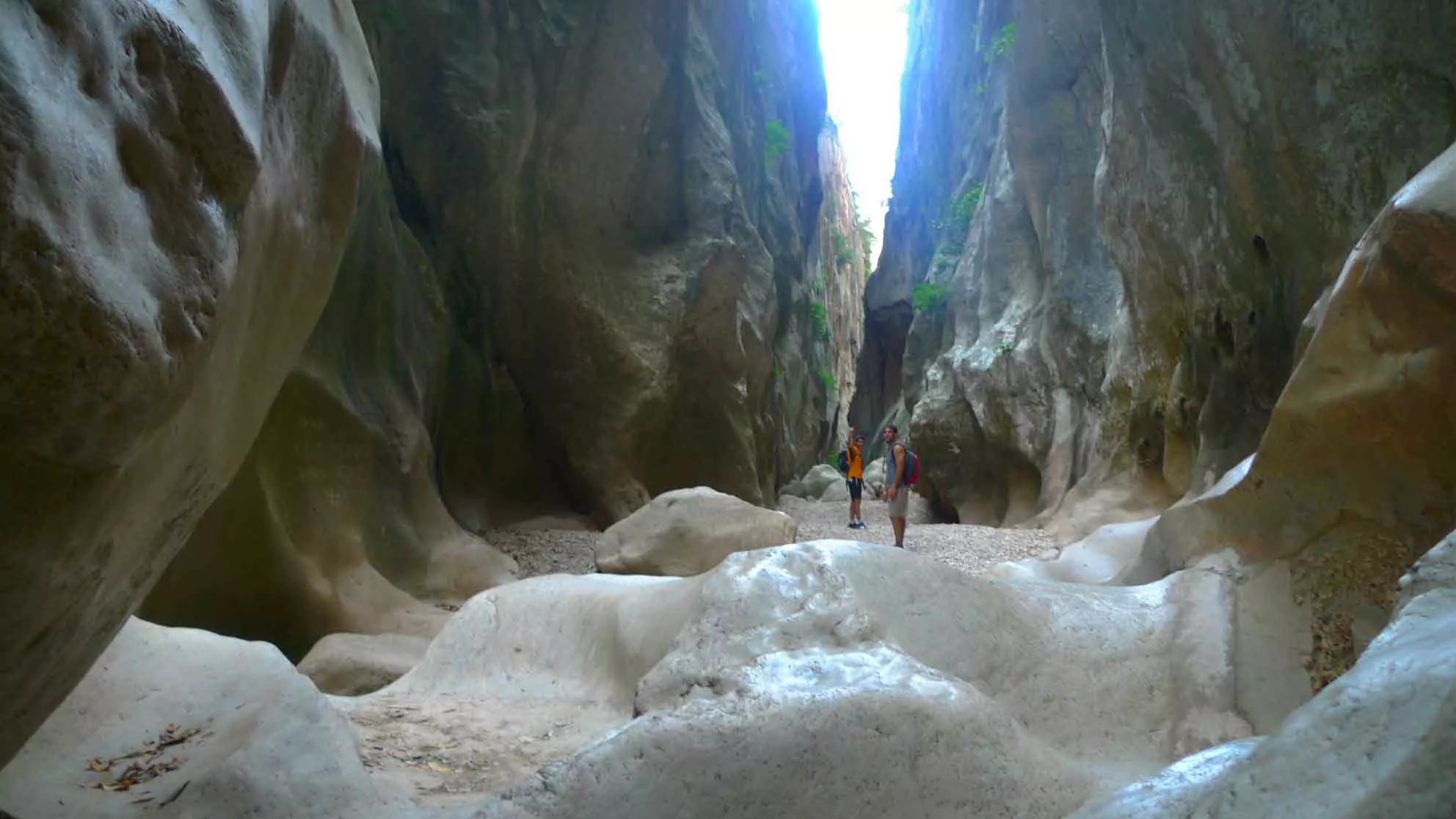 cala-torrent-de-pareis-acceso-excursiones-2
