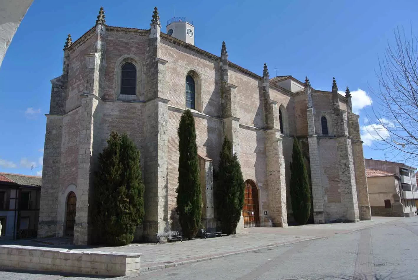 iglesia-de-Santa-María-la-Mayor-coca