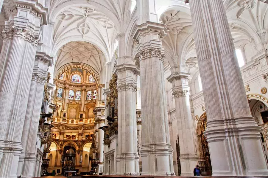 catedral-de-granada-interior-3
