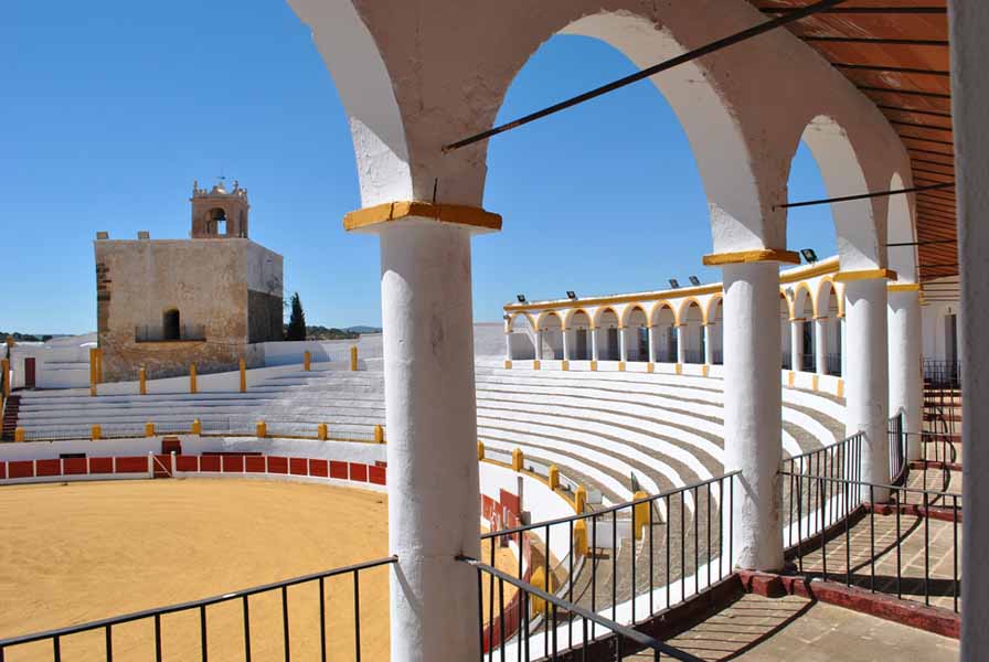 plaza-toros-barcarrota-2