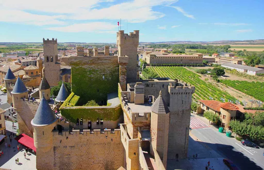 Castillo-de-Olite-5