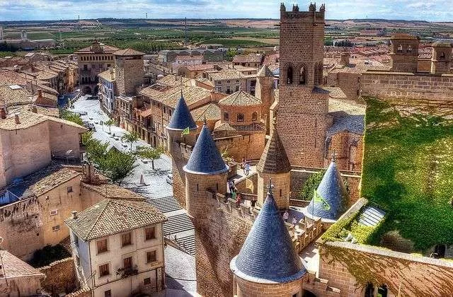 Castillo-de-Olite-8