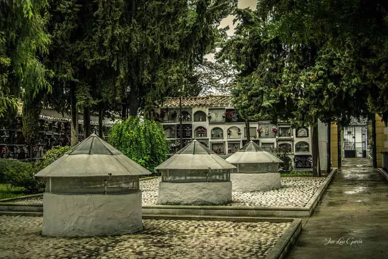cementerio-de-monturque-3-